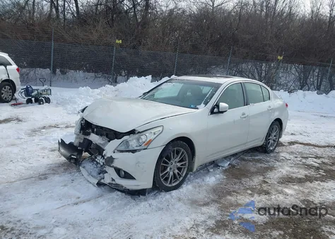 2013 Infiniti G37X z USA, uszkodzony, nr VIN JN1CV6AR2DM756462